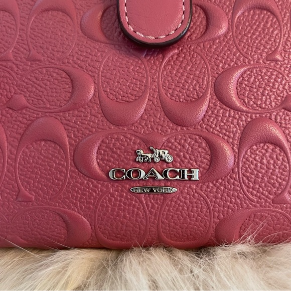 Coach Corner Zip Wallet - Picture 9 of 10